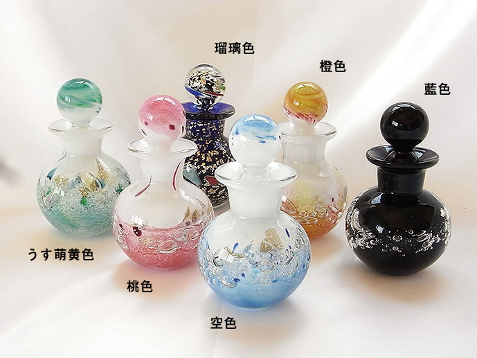 ガラス工芸骨壺